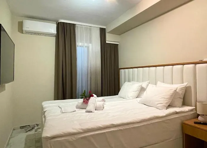 Apartman Lili's & Maxi's Néa Péramos