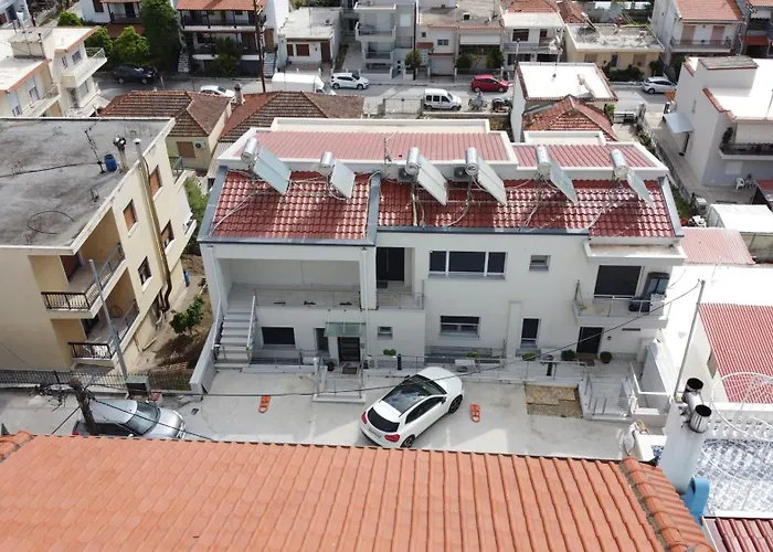 Apartman Lili's & Maxi's Néa Péramos